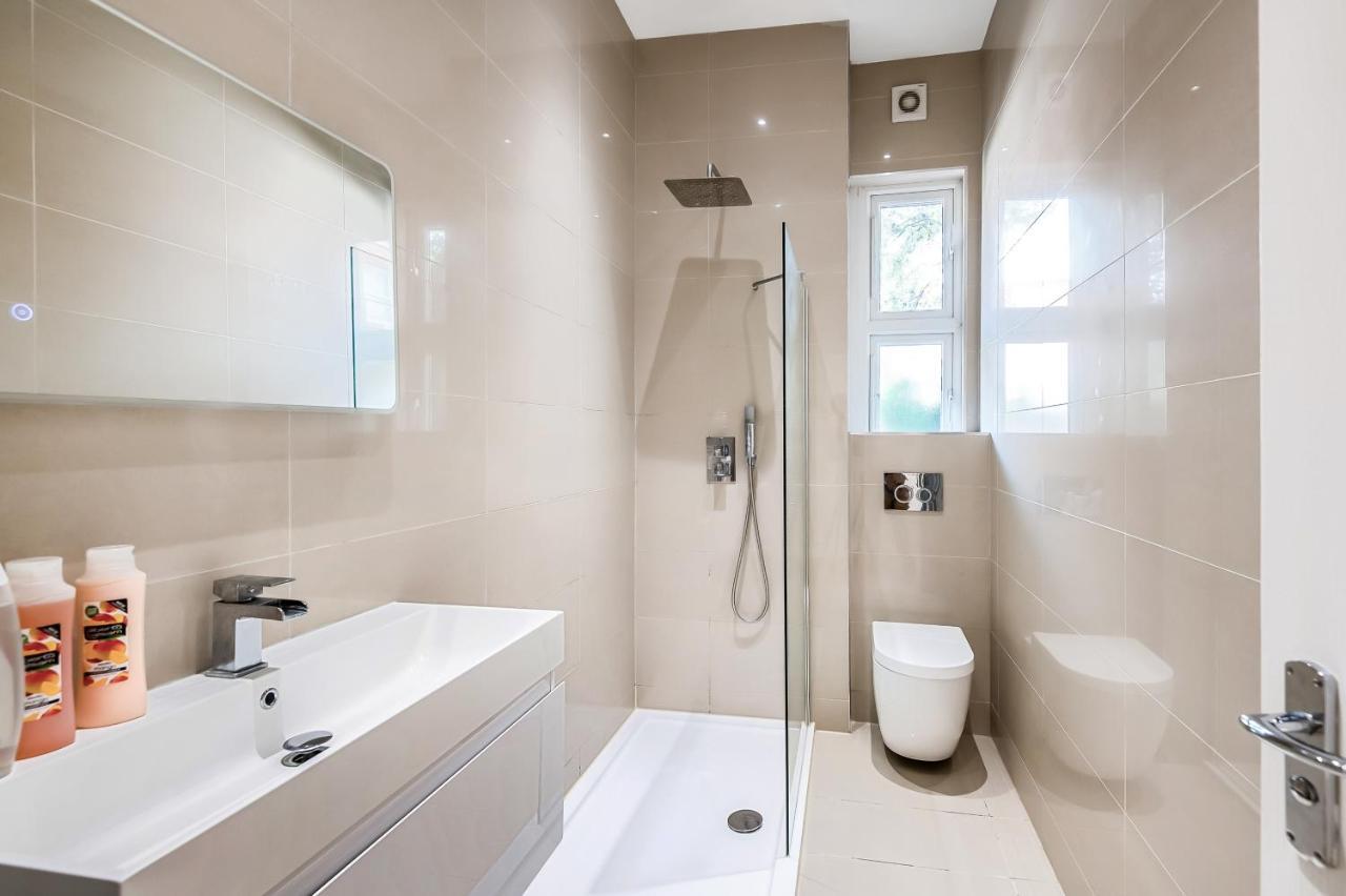 ロンドンModern And Light 2 Bed Flat In Sw2アパートメント エクステリア 写真