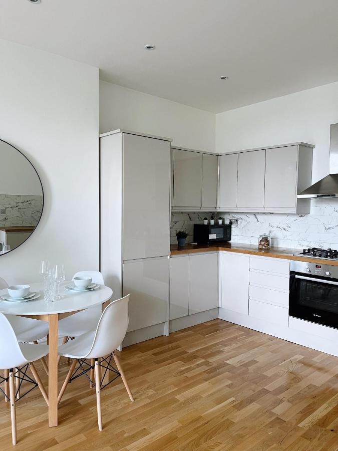 ロンドンModern And Light 2 Bed Flat In Sw2アパートメント エクステリア 写真
